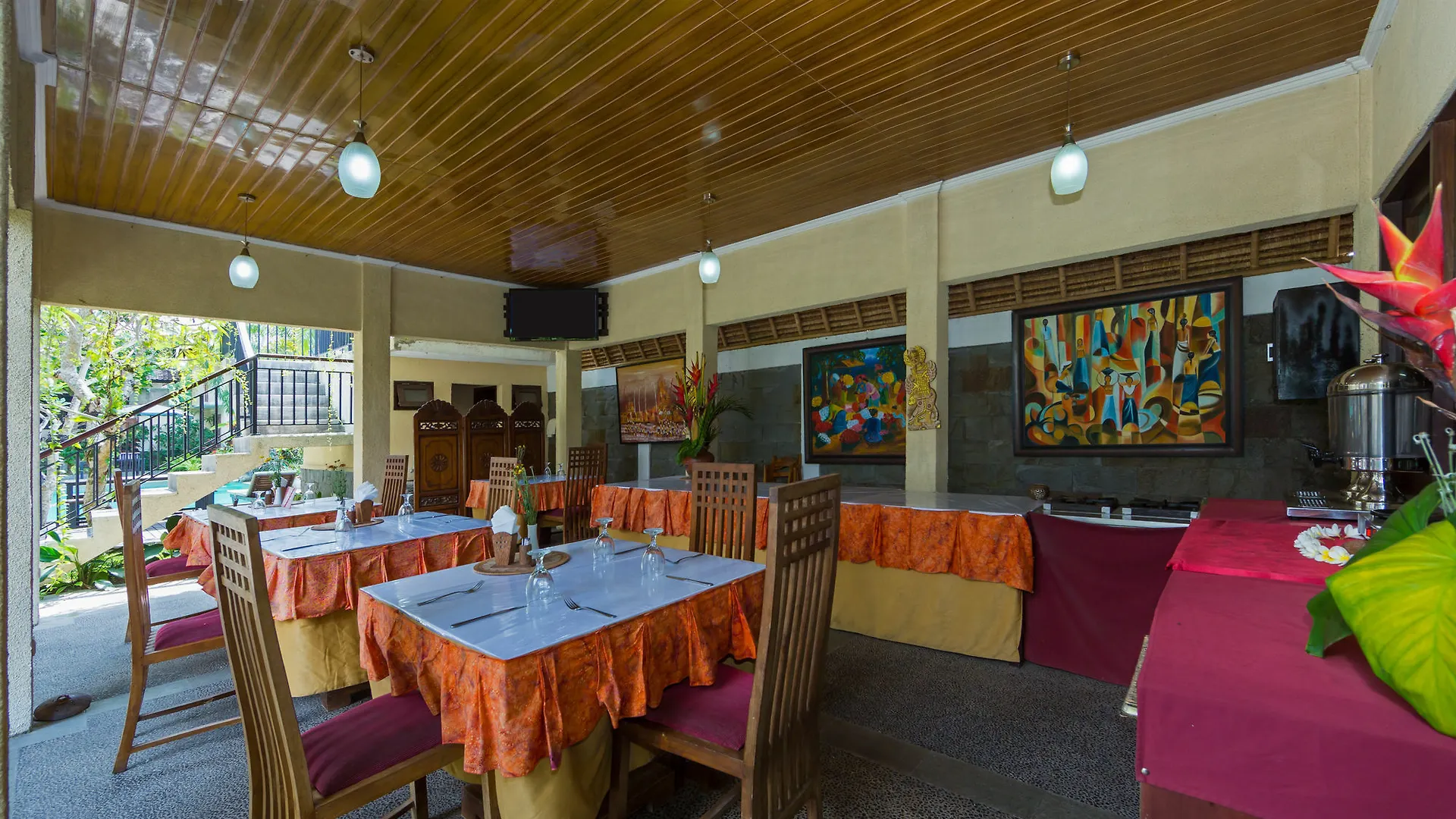 Zen Premium Ubud Sanggingan 2