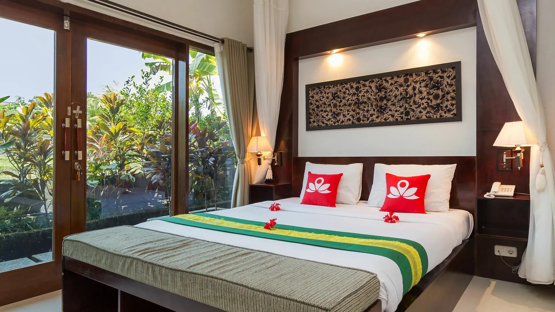 Отель Zen Premium Ubud Sanggingan 2